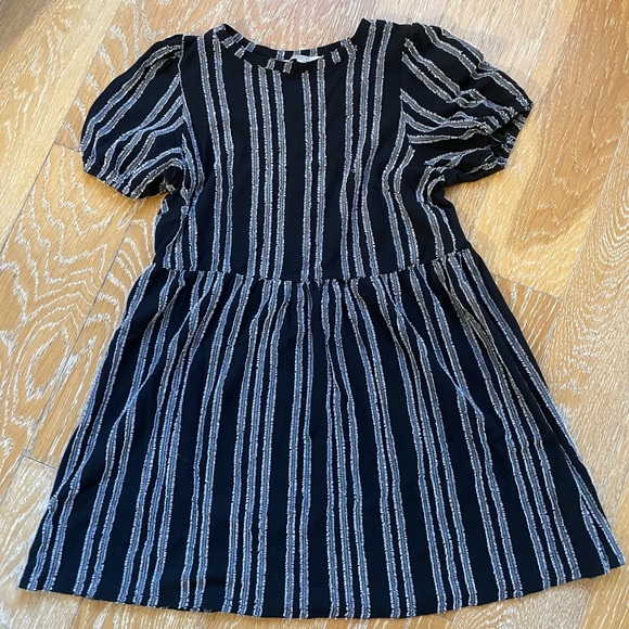 LOFT Dresses & Skirts - LOFT Navy & White Striped Textured Mini Dress